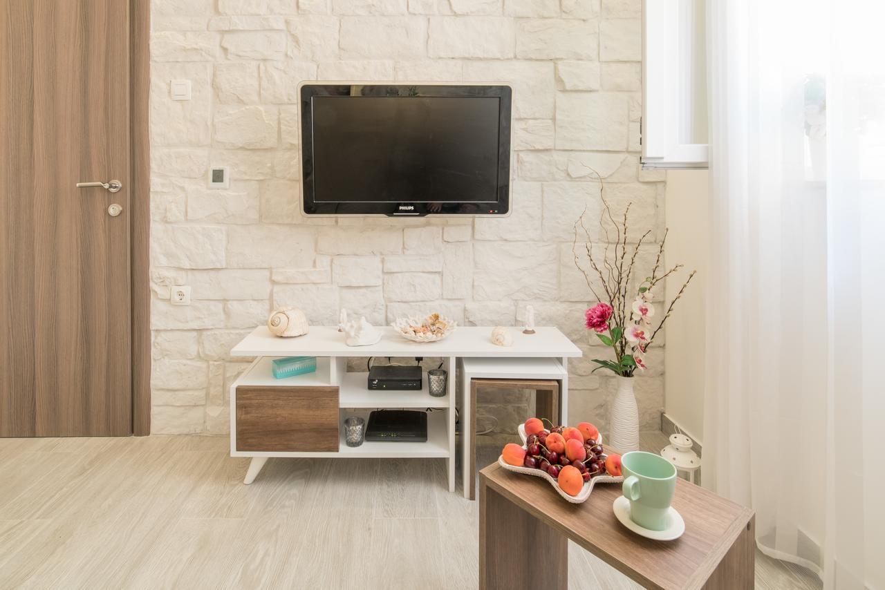 Apartment Nono Near The Beach With Parking * Split